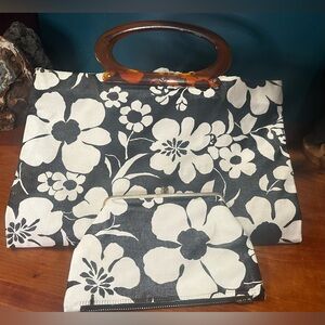 ✨ Vintage Mod Floral Convertible Handbag + Matching Wallet ✨